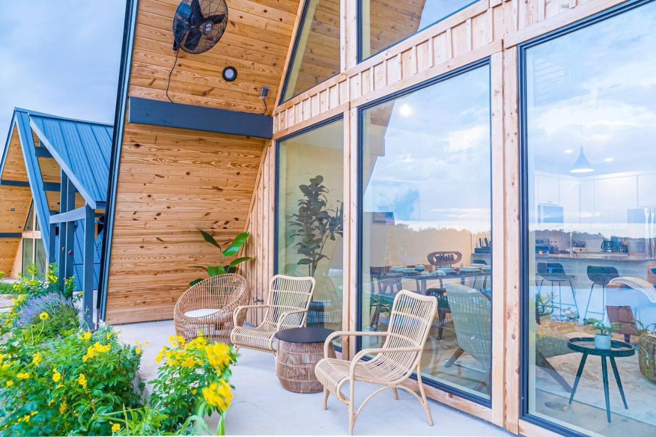 Gruene Daze Chalet - Stylish Aframe - Escape The Ordinary Ню Браунфелс Екстериор снимка