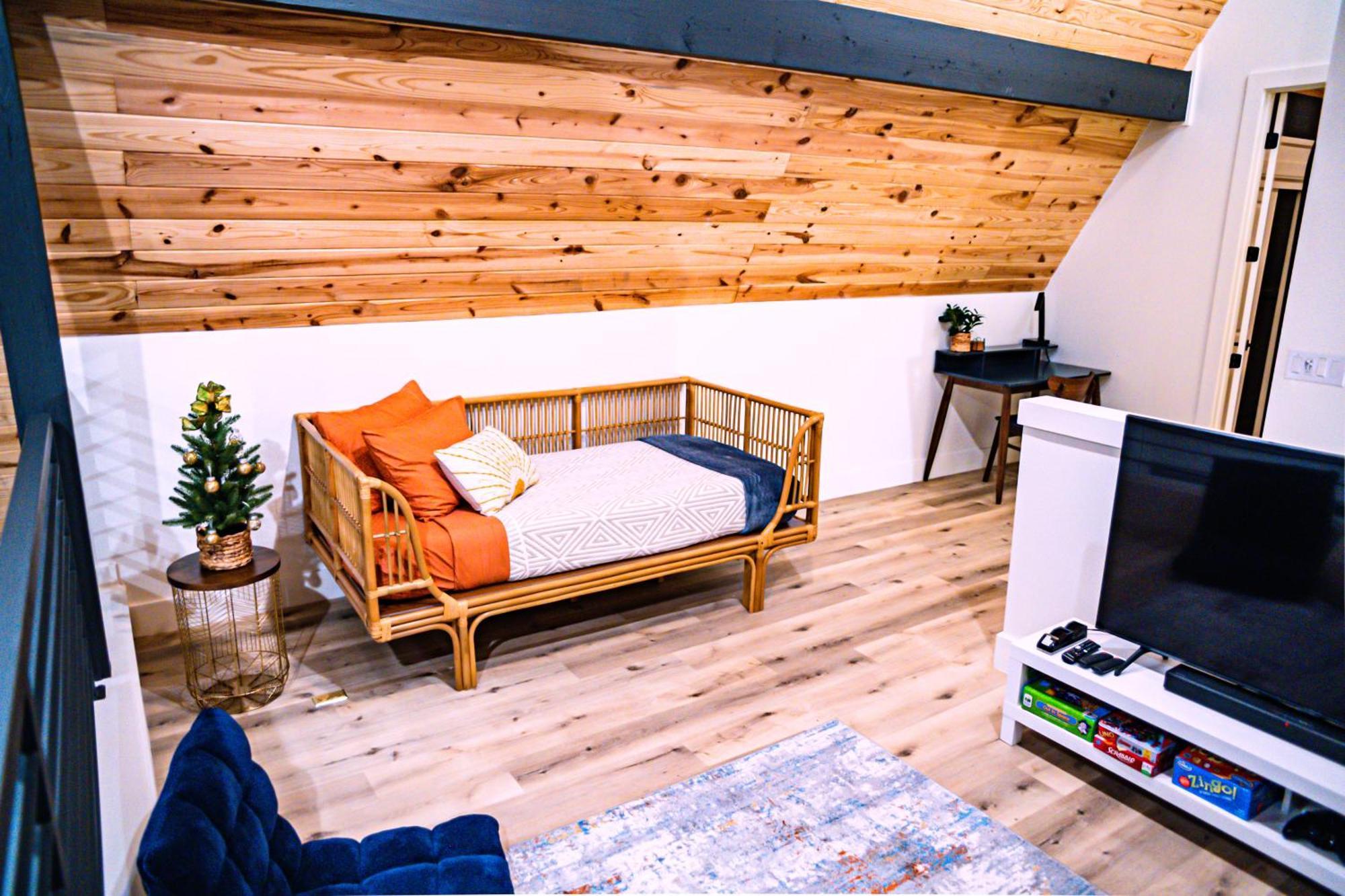 Gruene Daze Chalet - Stylish Aframe - Escape The Ordinary Ню Браунфелс Екстериор снимка